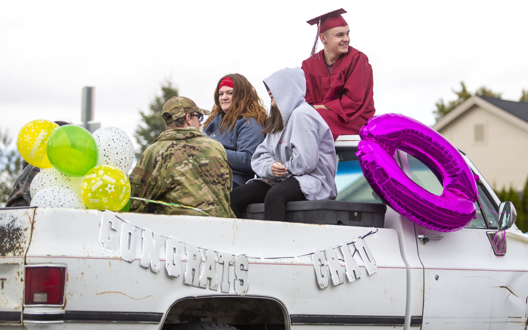 Canyon Ridge seniors honored in graduation parade